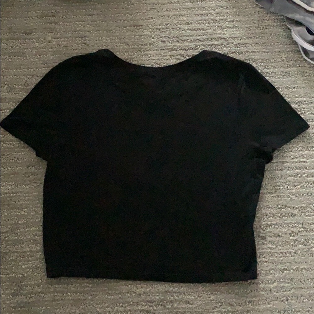 Crop top - Picture 2 of 2